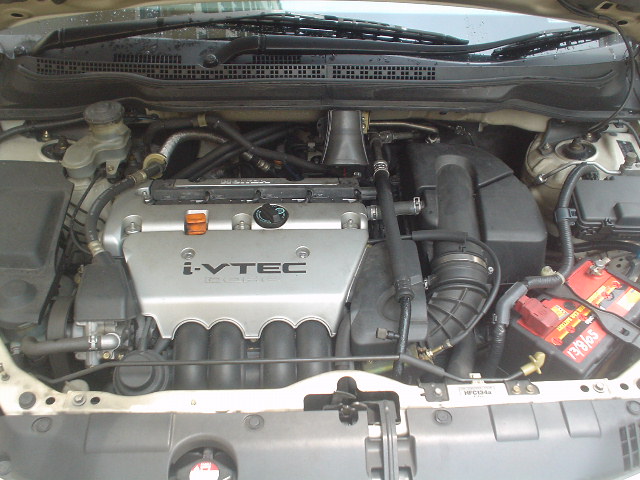 2001 Honda Stream Pictures