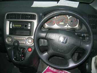 2001 Honda Stream Pictures