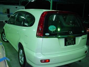 2001 Honda Stream Pictures