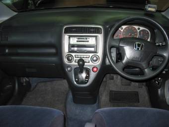 2001 Honda Stream Pictures