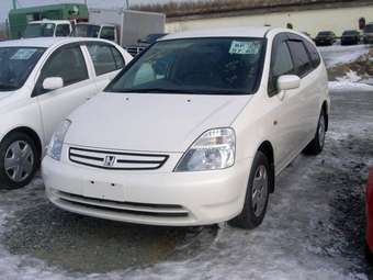 2001 Honda Stream Photos