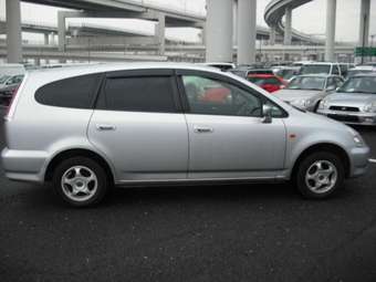 2001 Honda Stream Pictures