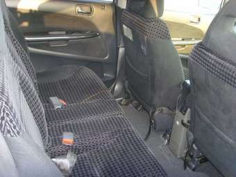 2001 Honda Stream Pictures