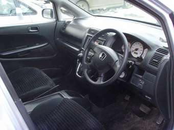 2001 Honda Stream Pictures