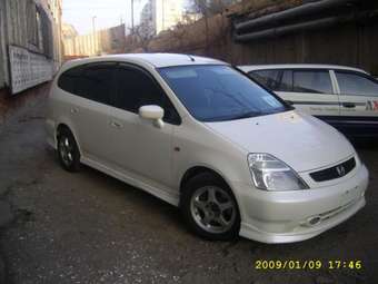 2001 Honda Stream Photos