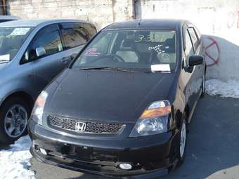 2001 Honda Stream Pictures