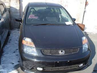 2001 Honda Stream Photos