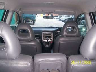 2001 Honda Stream Photos