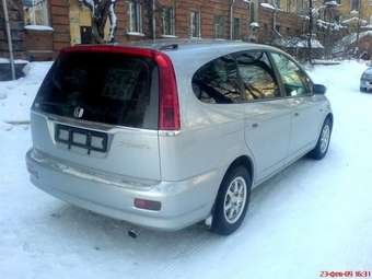 2001 Honda Stream Photos