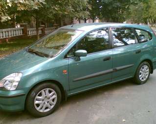 2001 Honda Stream Pictures