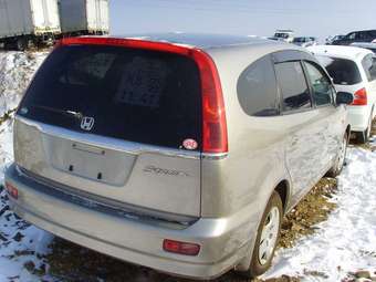 2001 Honda Stream Photos