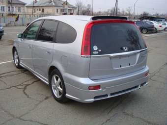 2001 Honda Stream Photos