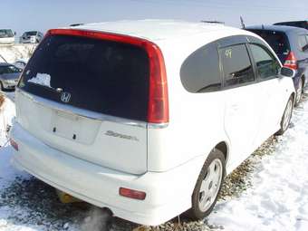 2001 Honda Stream Photos