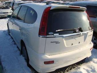 2001 Honda Stream Photos