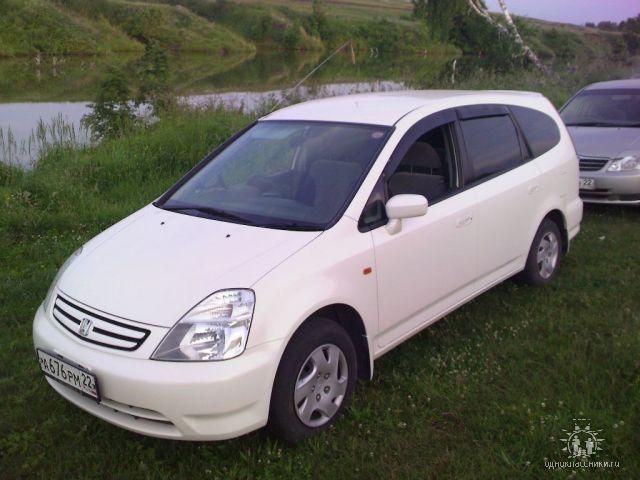 2001 Honda Stream