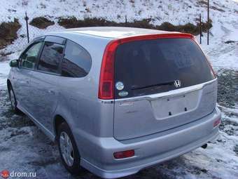 2001 Honda Stream Photos