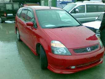 2001 Honda Stream Photos