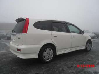 2001 Honda Stream Pictures