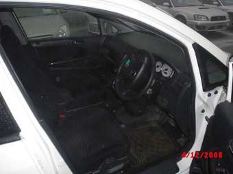 2001 Honda Stream Pictures