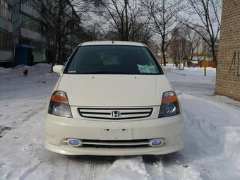 2001 Honda Stream Photos