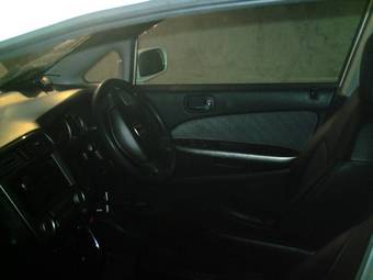 2001 Honda Stream Pics