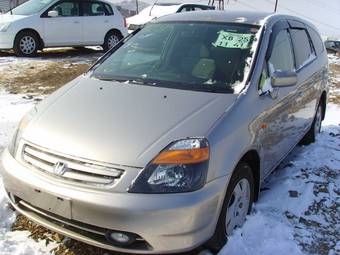 2001 Honda Stream Photos