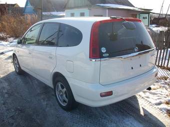 2001 Honda Stream Images