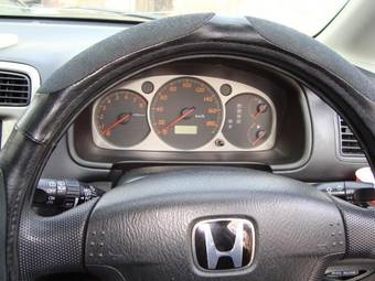 2001 Honda Stream Photos