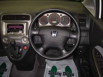 2001 Honda Stream Photos