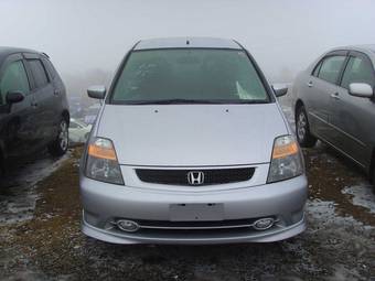 2001 Honda Stream Pictures