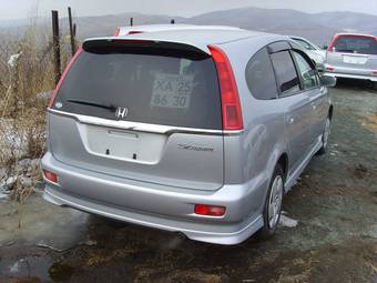 2001 Honda Stream Photos