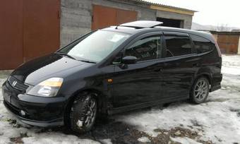 2001 Honda Stream Photos