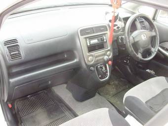 2001 Honda Stream Pictures