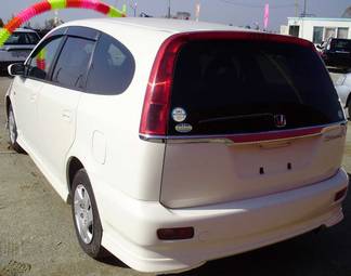 2001 Honda Stream Pics