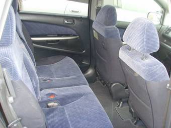 2001 Honda Stream Pictures