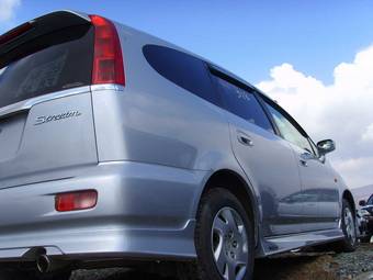 2001 Honda Stream Wallpapers