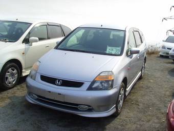 2001 Honda Stream Photos