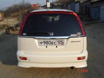 2001 Honda Stream Photos