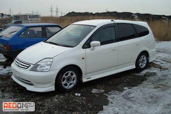 2001 Honda Stream Images