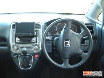 2001 Honda Stream Pics