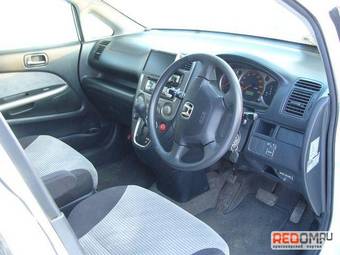 2001 Honda Stream Pictures