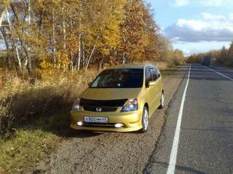 2001 Honda Stream Wallpapers