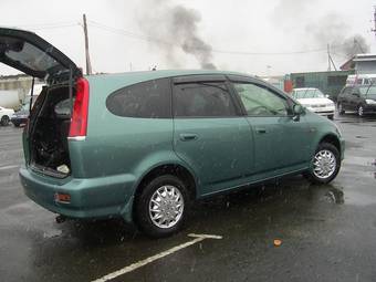 2001 Honda Stream Pics