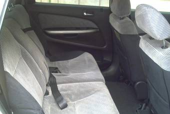 2001 Honda Stream Photos