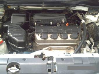 2001 Honda Stream Wallpapers