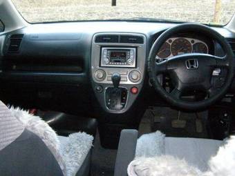 2001 Honda Stream Pics