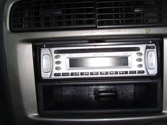 2001 Honda Stream Pictures