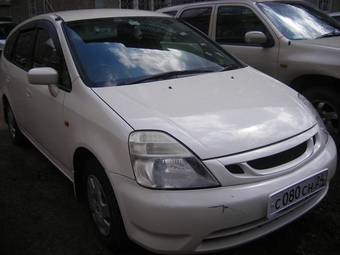 2001 Honda Stream Photos