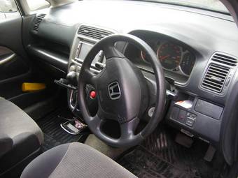 2001 Honda Stream Pictures