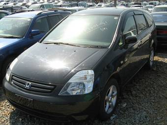 2001 Honda Stream Pics